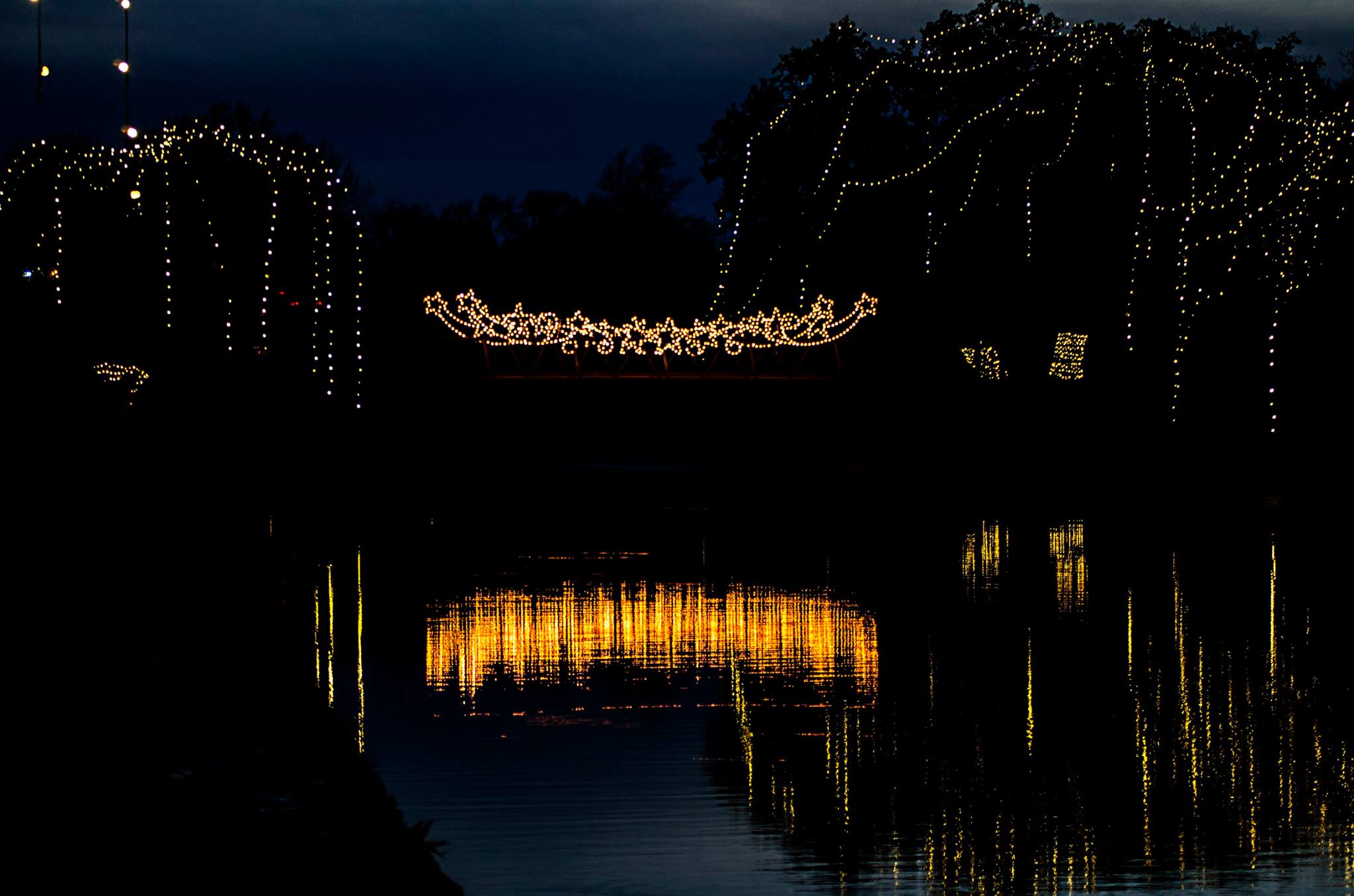 Christmas on the Creek 2014