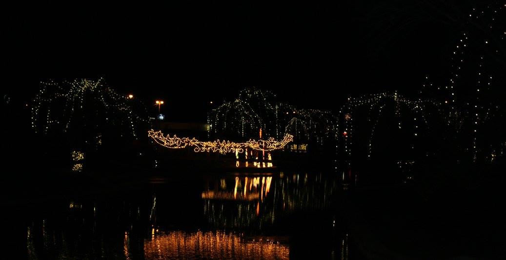 Christmas on the Creek 2014